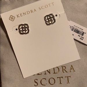 SOLD NWT Kendra Scott Dira studs in rhodium silver